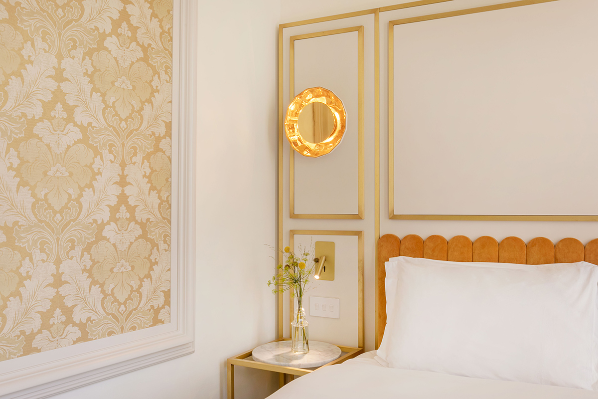 William Morris-inspired wallpaper in a Junior Suite at the Melia Kensington