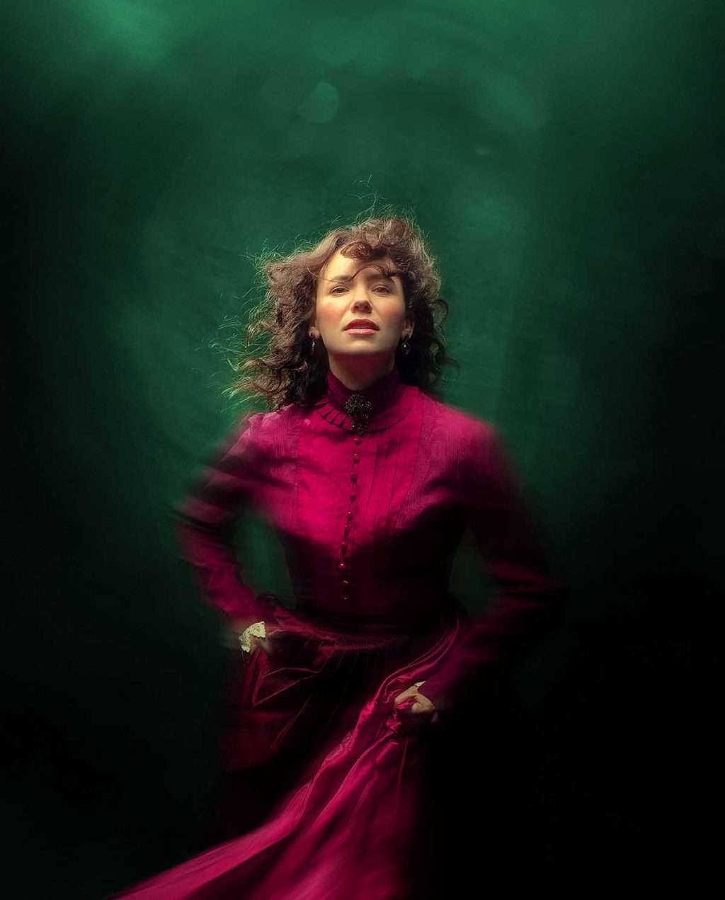 Lindsey Campbell as Anna Karenina. Image Mihaela Bodlovic