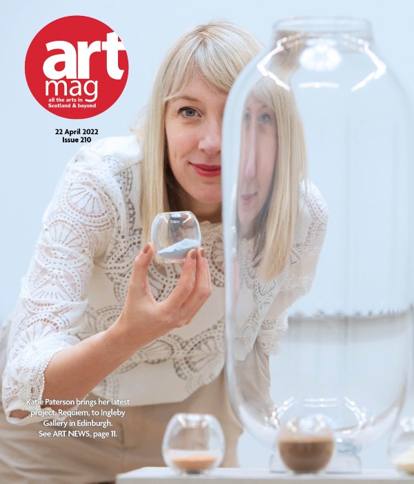 Artmag 210 Cover